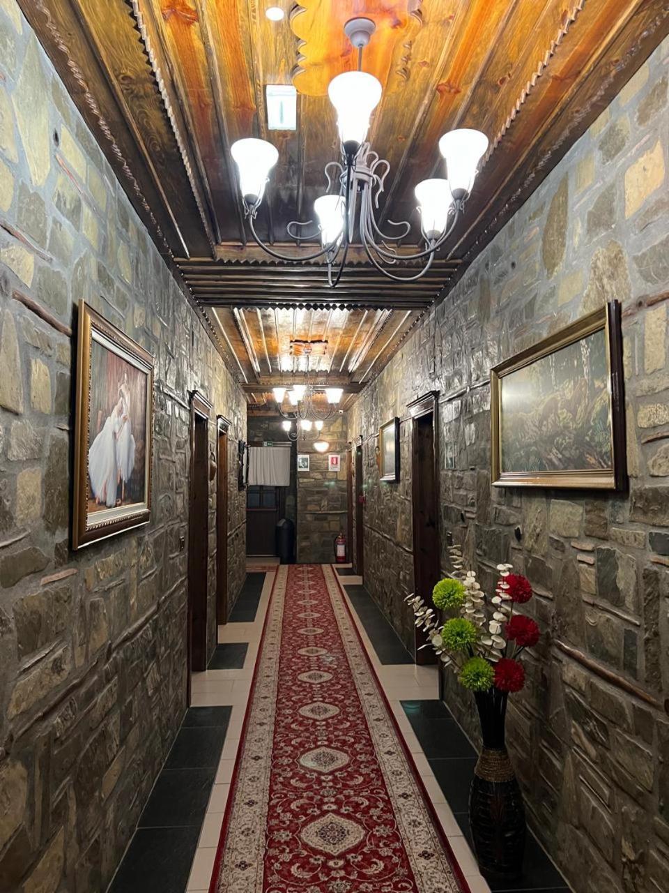 Hotel Kaceli Berat Esterno foto